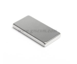 استخدام المغناطيس الدائم النيوديميوم F38x10x4mm للمحرك